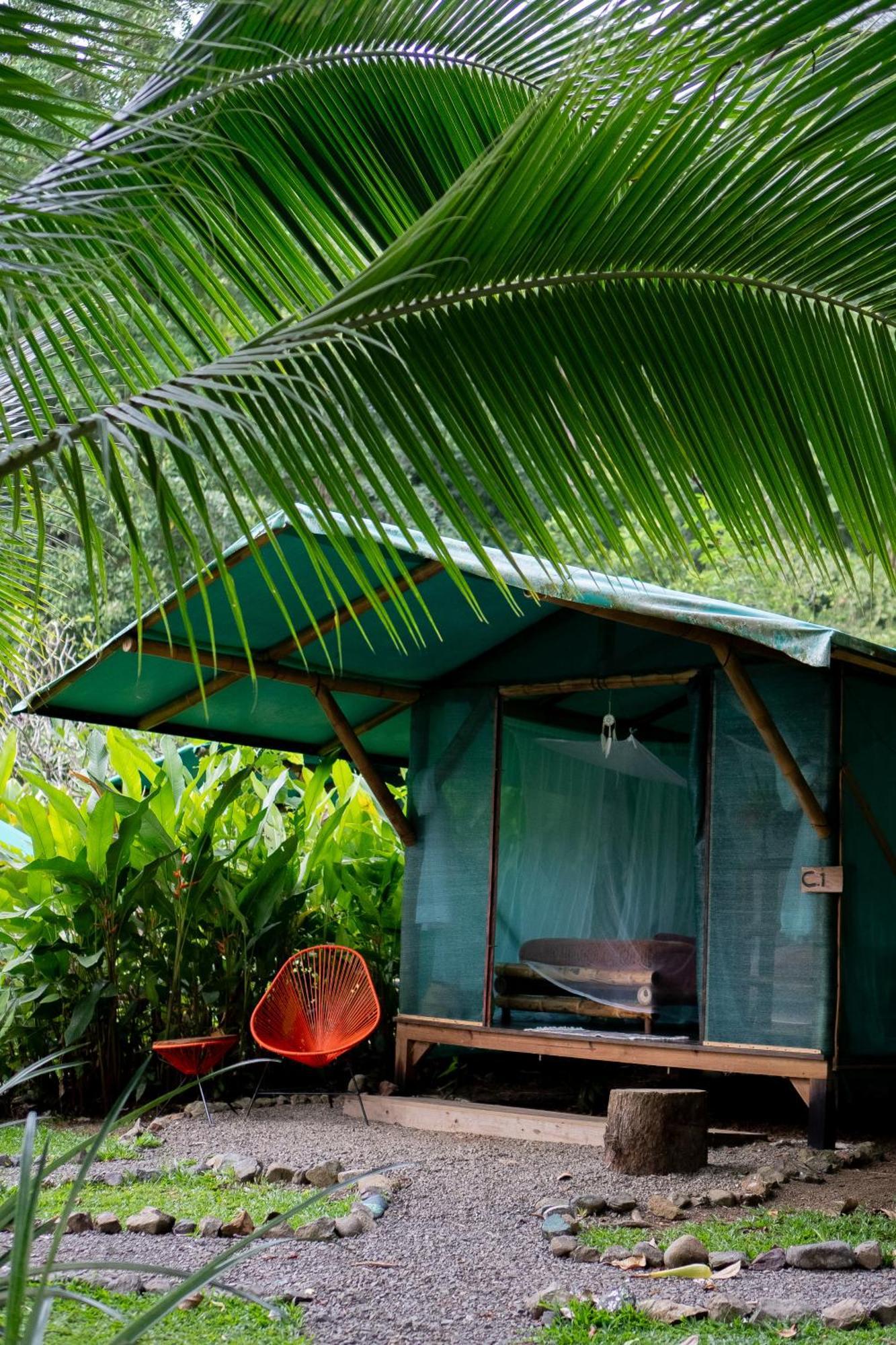 Saladero Ecolodge Esquinas Bagian luar foto